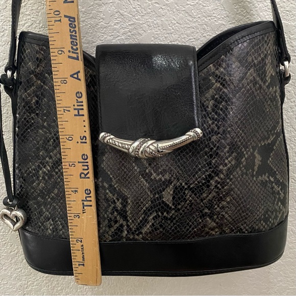Vintage BRIGHTON Black Snakeskin Leather Adjustable Strap Shoulder Bag - Picture 6 of 16
